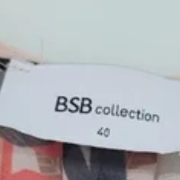 BSB Collection Floral Ruffles Dress Size Like New Condition! - Picture 3 of 3